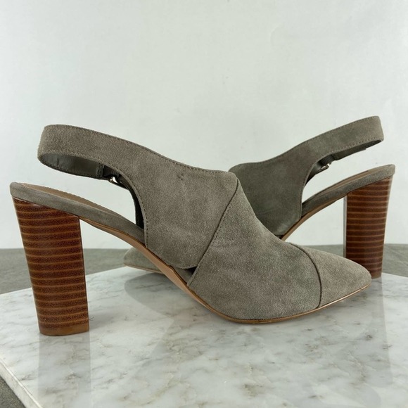 Tahari Adonna Heels Suede Slingback Bootie Pointed Toe Gray Taupe Size 8.5 - Picture 9 of 12